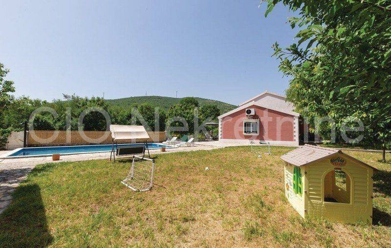 Detached house, Rent, Muć, Gizdavac