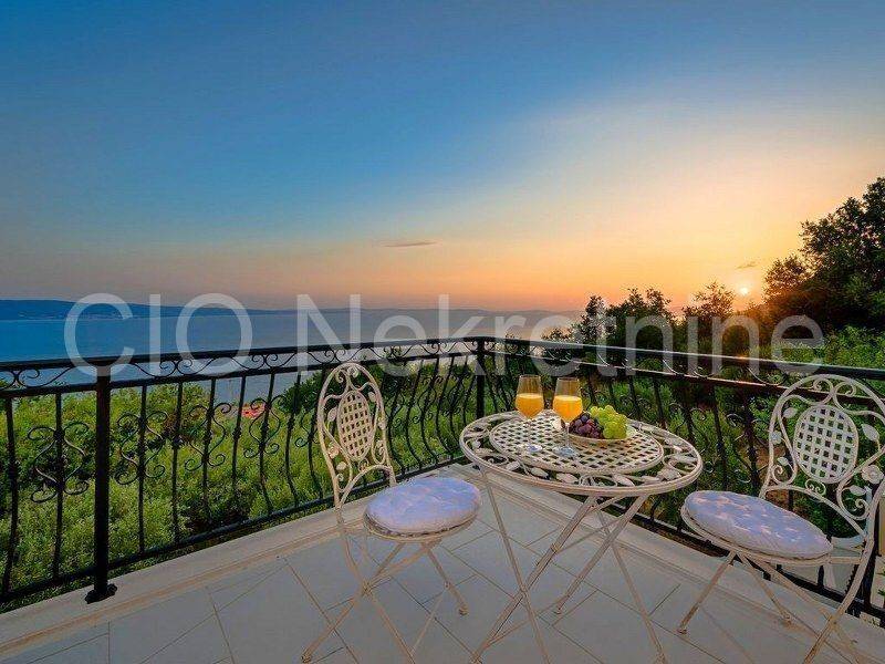 Luxury villa, Sale, Dugi rat, Jesenice