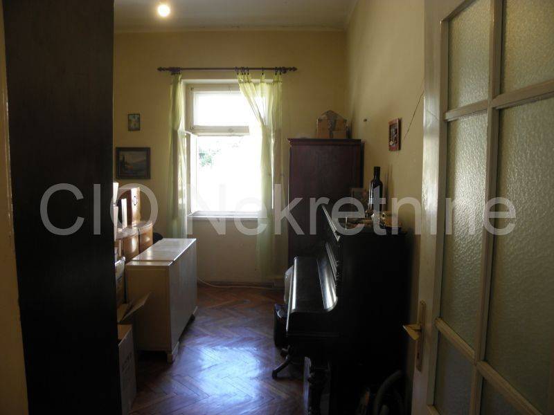 Flat in a building, Sale, Split, Split