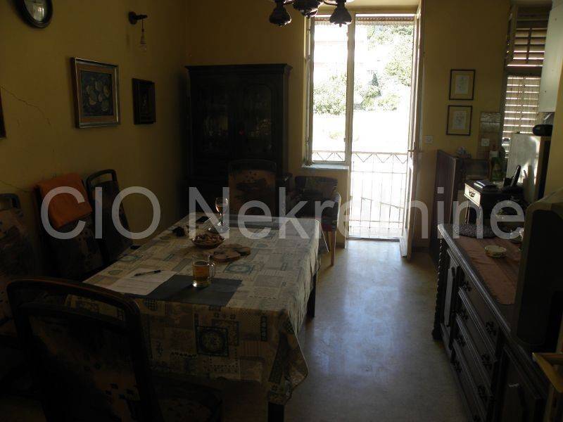 Flat in a building, Sale, Split, Split