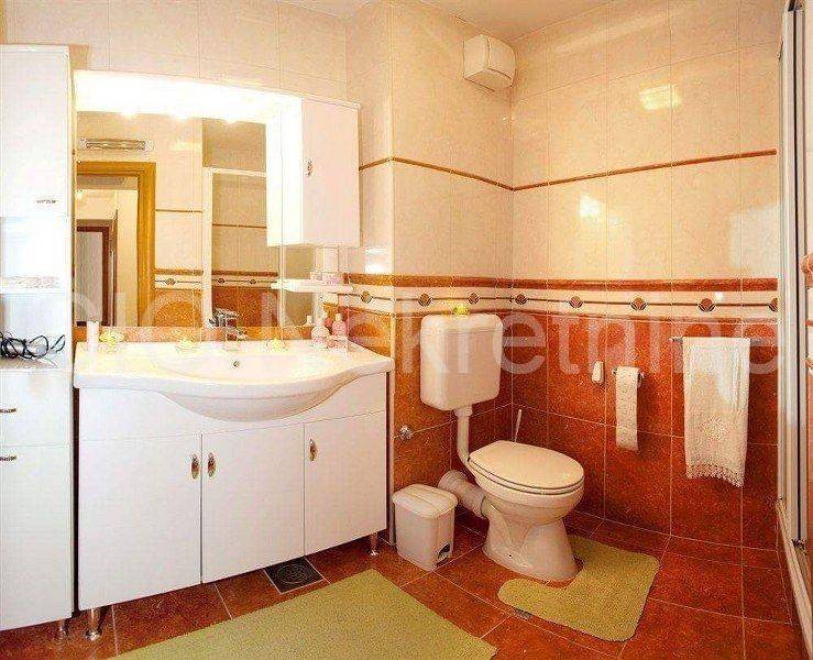 Flat in a new building, Rent, Split, Split