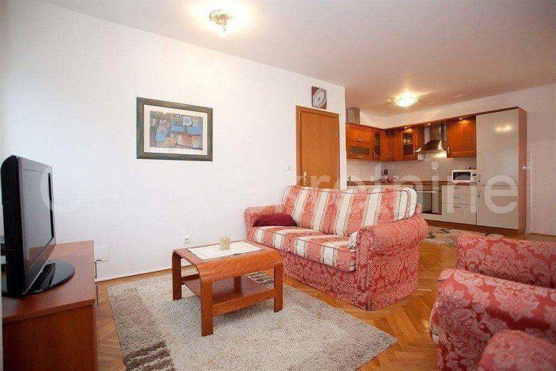 Flat in a new building, Rent, Split, Split