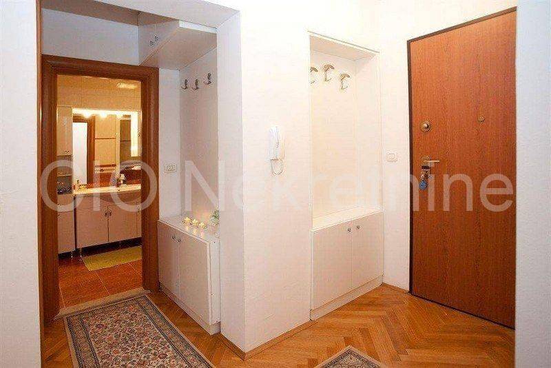 Flat in a new building, Rent, Split, Split