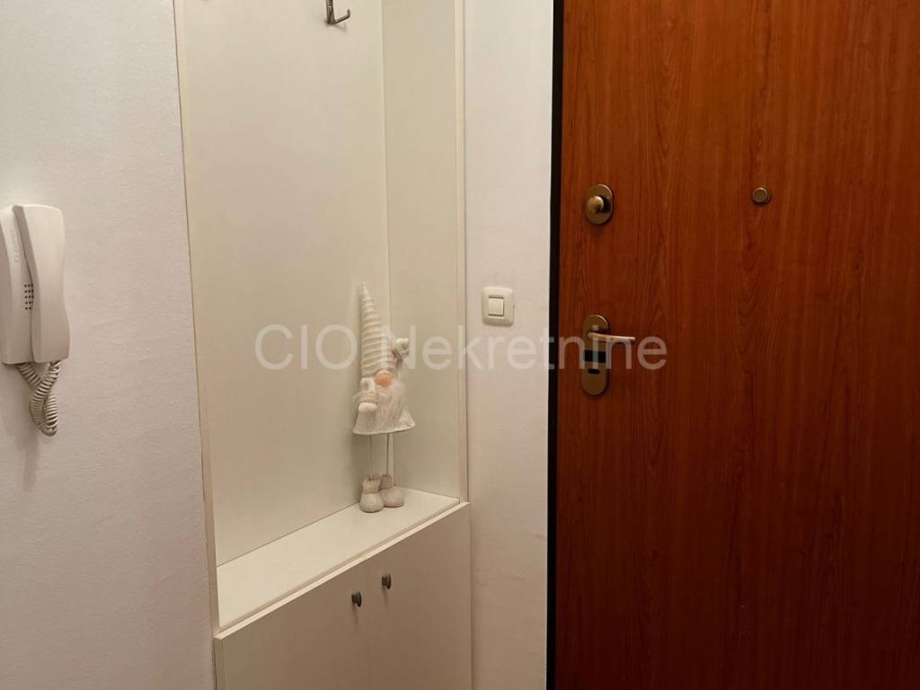 Flat in a new building, Rent, Split, Split