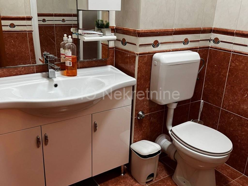 Flat in a new building, Rent, Split, Split