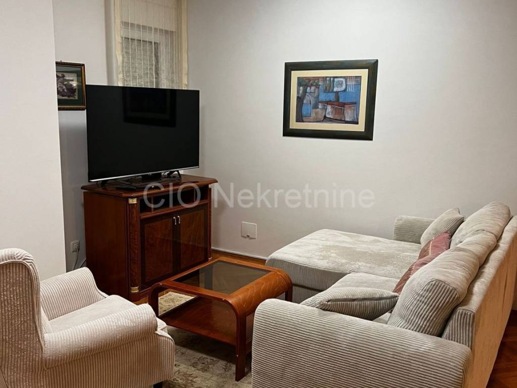 Flat in a new building, Rent, Split, Split