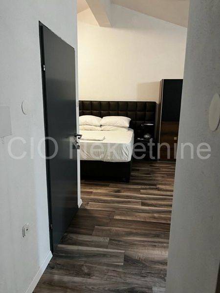 Flat in a house, Rent, Podstrana, Podstrana