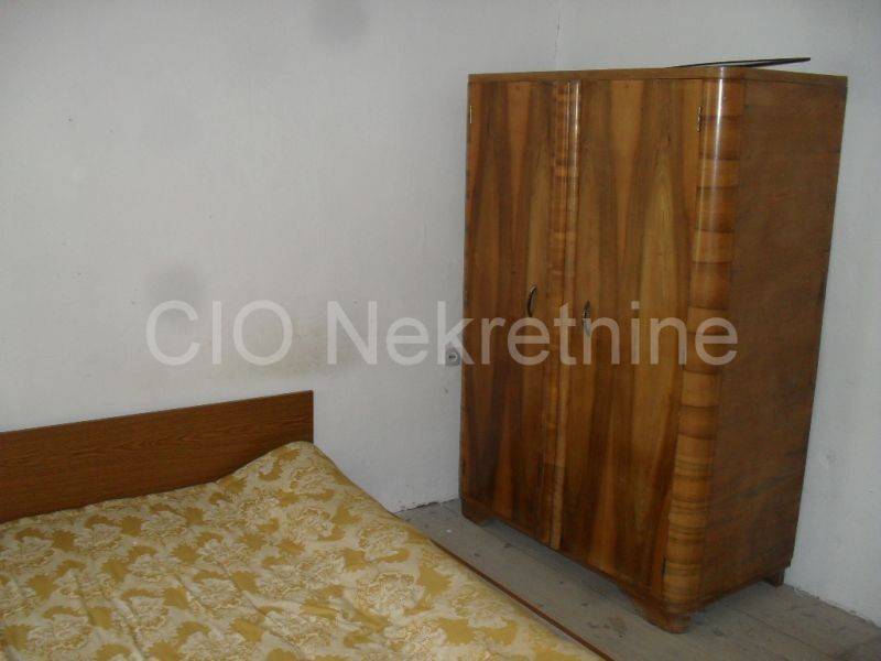 , Sale, Omiš, Omiš
