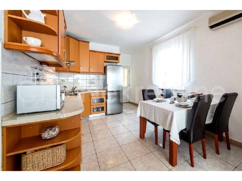 Apartmant house, Sale, Bol, Bol