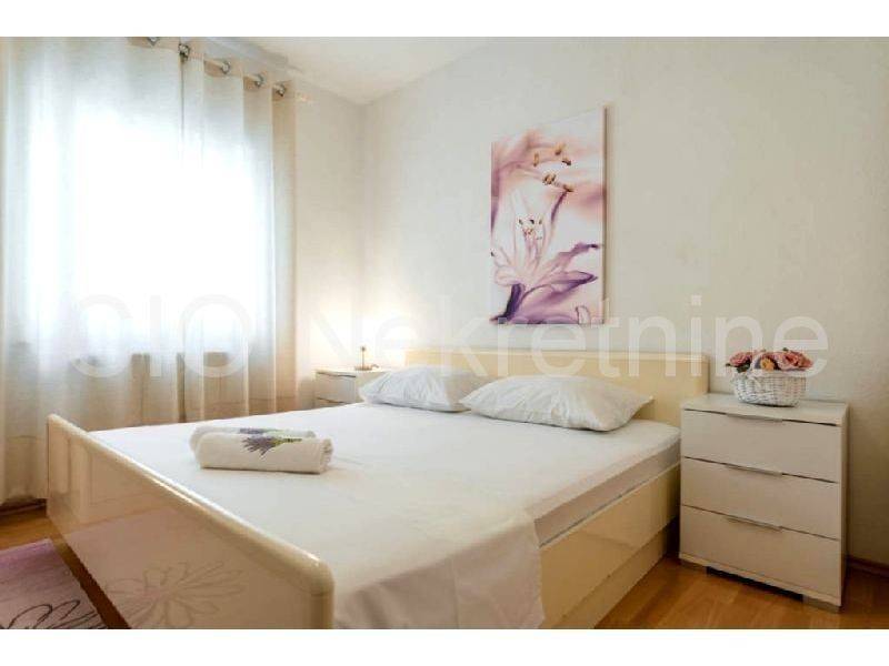 Apartmant house, Sale, Bol, Bol