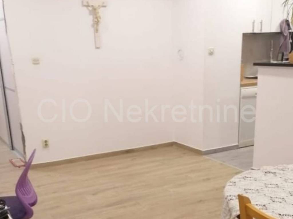 Flat in a building, Sale, Dugi rat, Dugi Rat