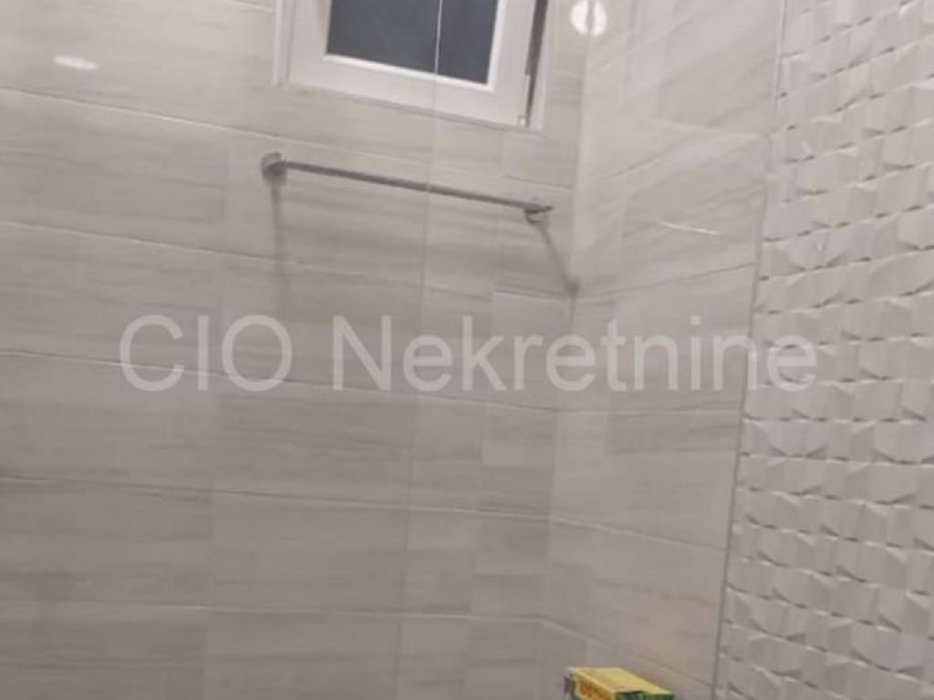 Flat in a building, Sale, Dugi rat, Dugi Rat
