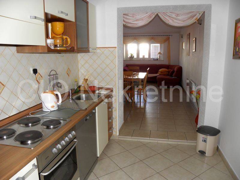 Apartment house, Sale, Bol, Bol