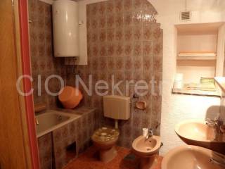 Apartment house, Sale, Bol, Bol