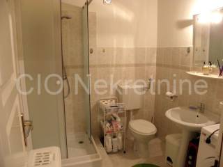 Apartment house, Sale, Bol, Bol