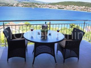 Apartmant house, Sale, Okrug, Okrug Gornji