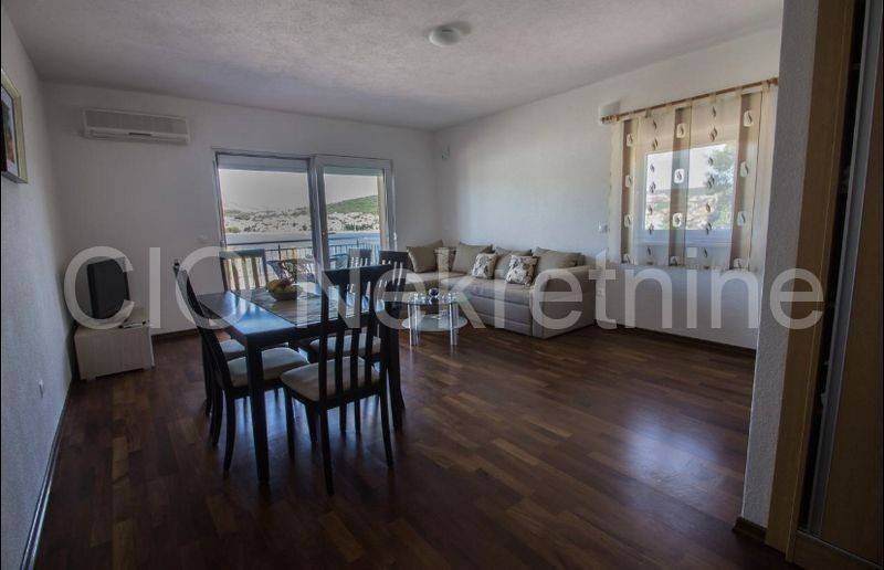Apartmant house, Sale, Okrug, Okrug Gornji