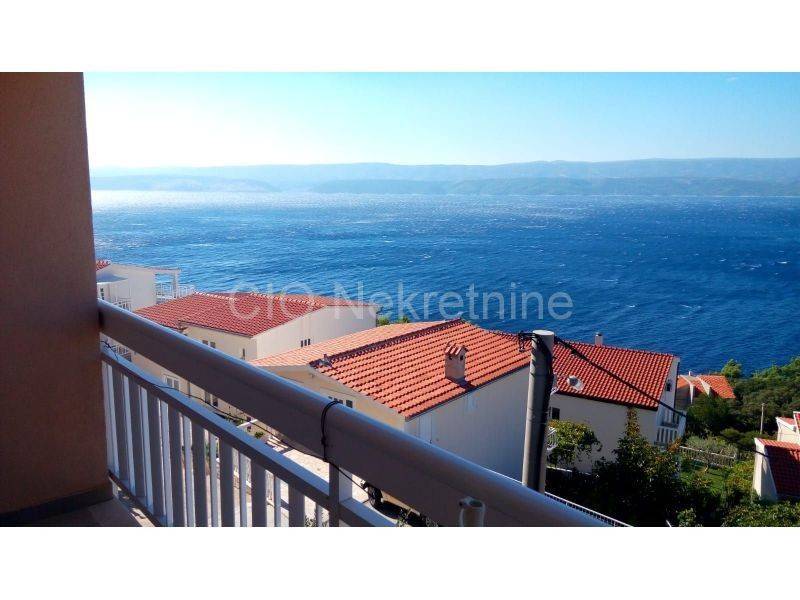 House with apartments, Sale, Omiš, Stanići