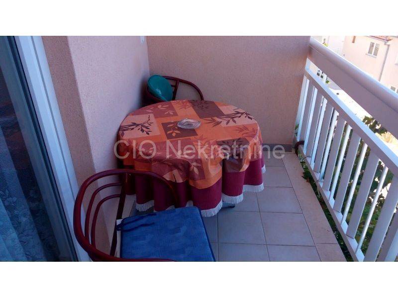 House with apartments, Sale, Omiš, Stanići