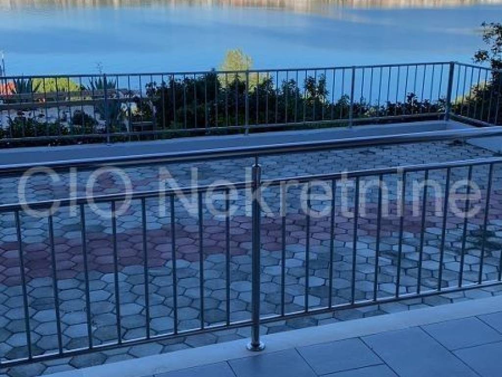 Apartmant house, Sale, Okrug, Okrug Gornji