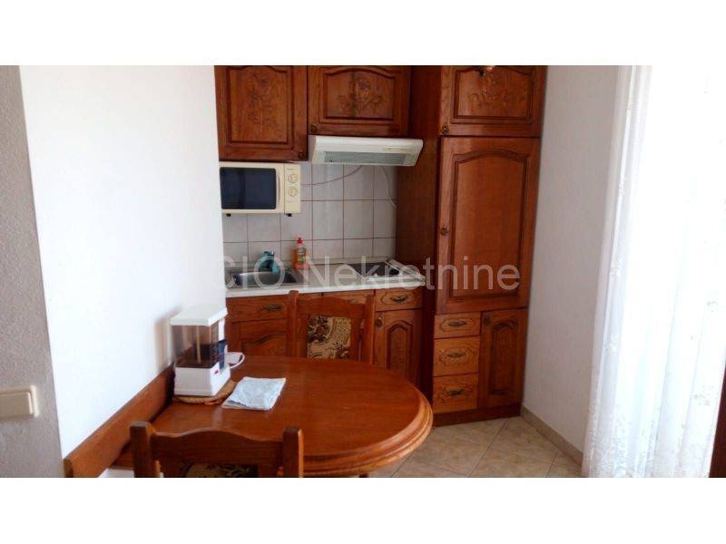 House with apartments, Sale, Omiš, Stanići