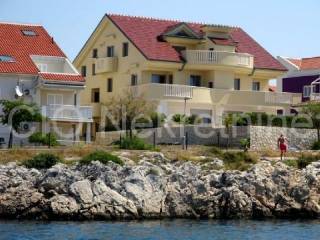 Apartmant house, Sale, Povljana, Povljana
