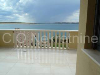 Apartmant house, Sale, Povljana, Povljana
