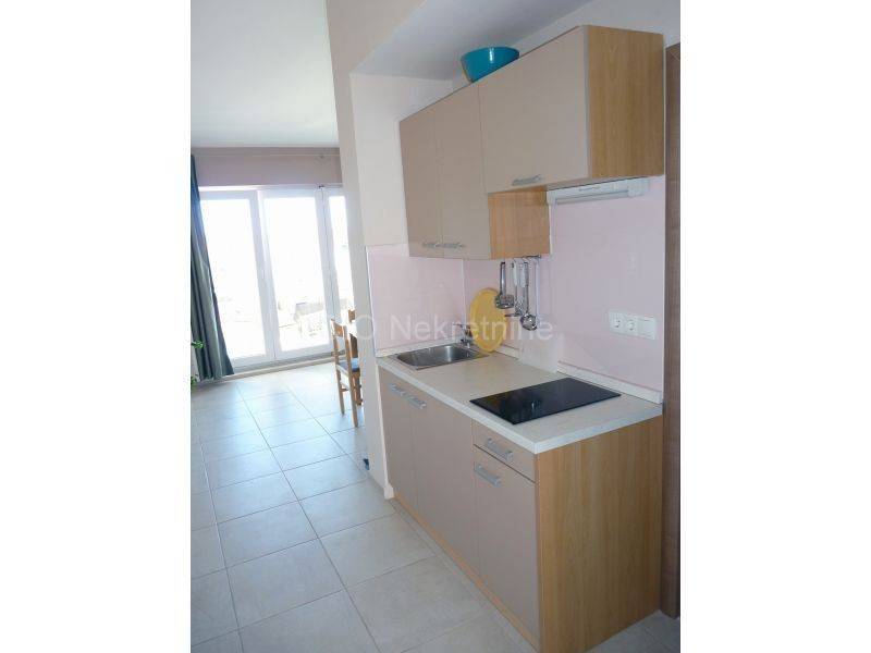 House, detached, Sale, Okrug, Okrug Gornji