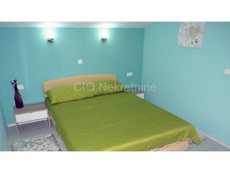 House, detached, Sale, Okrug, Okrug Gornji
