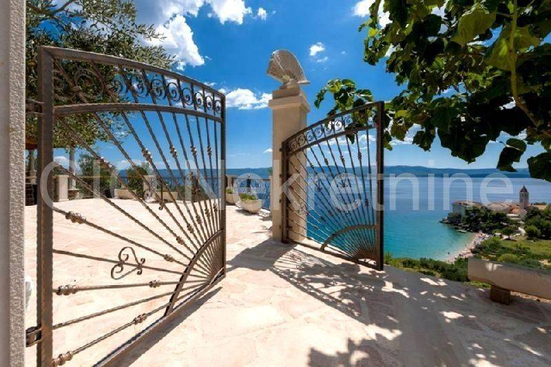 Luxury house, Sale, Bol, Bol