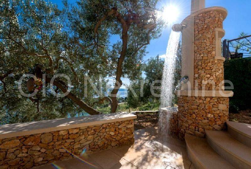 Luxury house, Sale, Bol, Bol