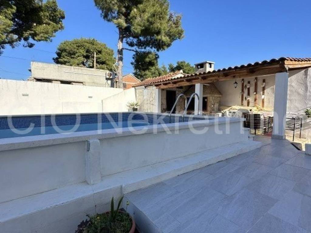 House with apartments, Sale, Milna, Milna