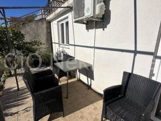 House with apartments, Sale, Milna, Milna
