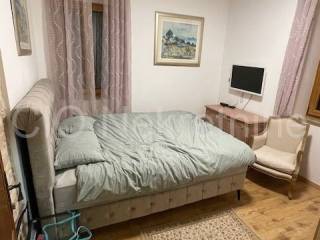 Flat in a building, Rent, Split, Split