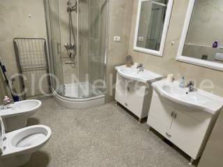 Flat in a building, Rent, Split, Split