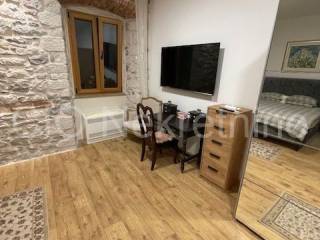 Flat in a building, Rent, Split, Split