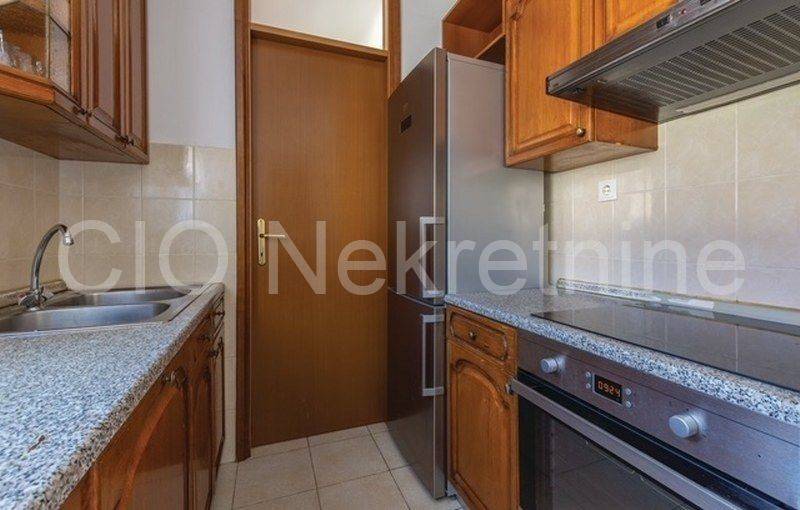 Flat in a building, Rent, Split, Split