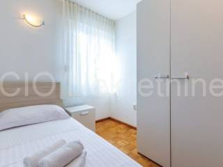 Flat in a building, Rent, Split, Split
