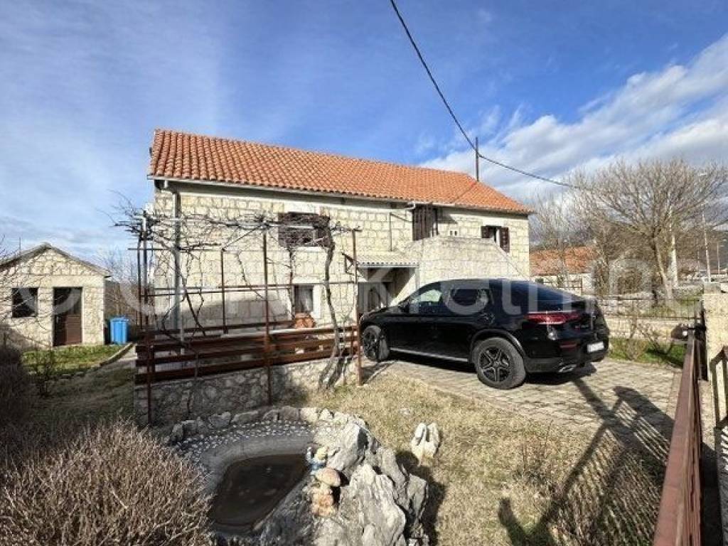 Stone house, Sale, Dicmo, Kraj