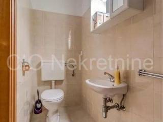 Flat in a building, Rent, Split, Split
