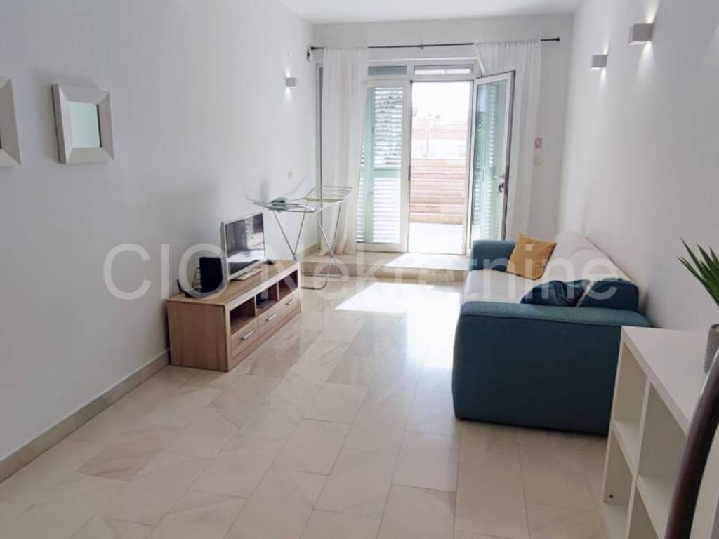 Flat in a building, Sale, Split, Split