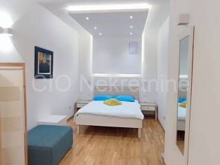 Flat in a building, Sale, Split, Split