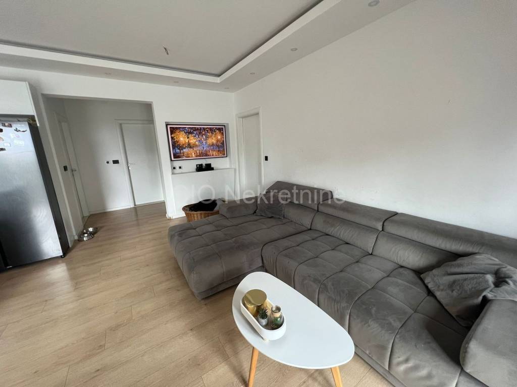 Flat in a house, Sale, Kaštela, Kaštel Kambelovac