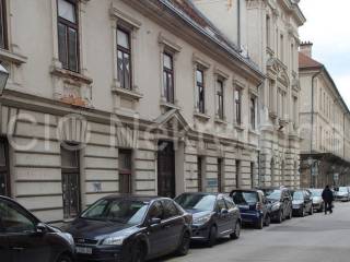 Hotel, Sale, Karlovac, Karlovac