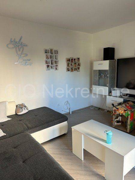 Flat in a building, Sale, Split, Split