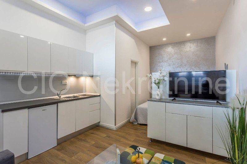 Studio apartment, Rent, Split, Split
