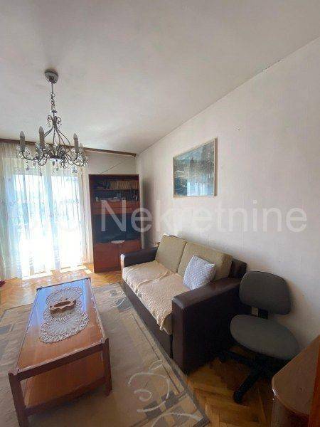 Flat in a building, Sale, Split, Split