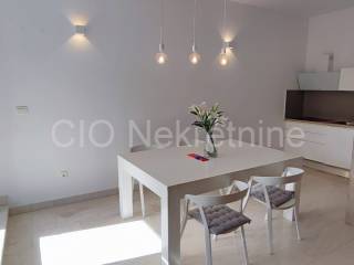 Flat in a building, Sale, Split, Split