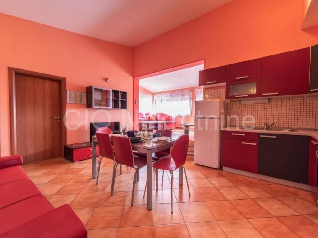 House with apartments, Sale, Marina, Vinišće