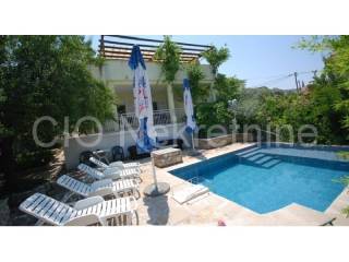 Apartment house, Sale, Sutivan, Sutivan